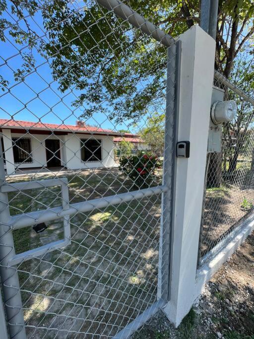 Appartamento Amplia Casa En Paquera Esterno foto